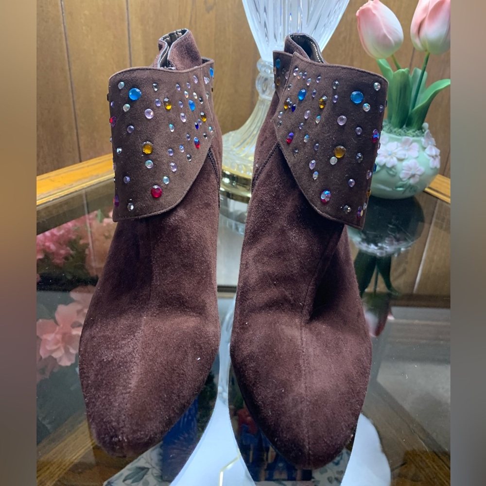 Brown suede boots with removable rhinestone strap.  Size 6.5